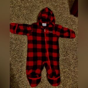 Columbia fleece black and red pram 3-6mo